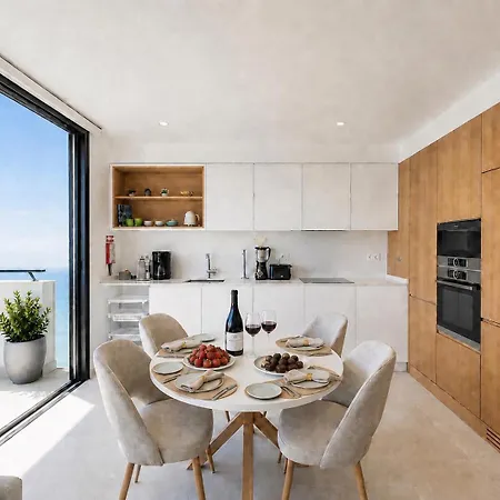 Apartment Sea View